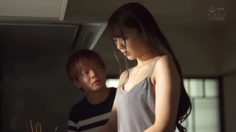 Người tình của chị gái xxx cô em cô vợ đang buồn bã vì thất tình